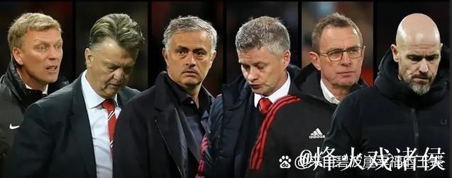 输给欧冠后，莫耶斯看管理书，曼联球员忍俊不禁